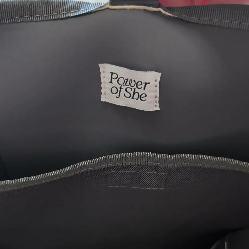 Athleta Diem Tote Bag Grey NWT - Picture 4 of 6